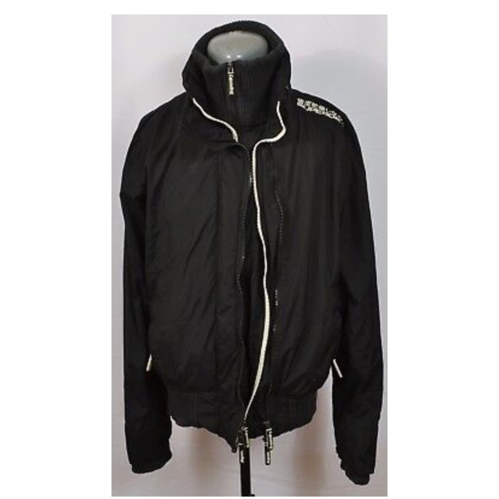 Black Superdry Professional. The Windbomber six XL